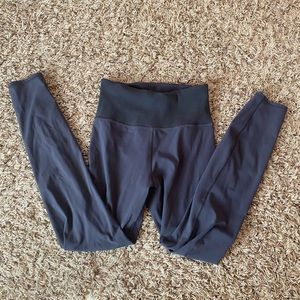 Vuori studio ribbed leggings